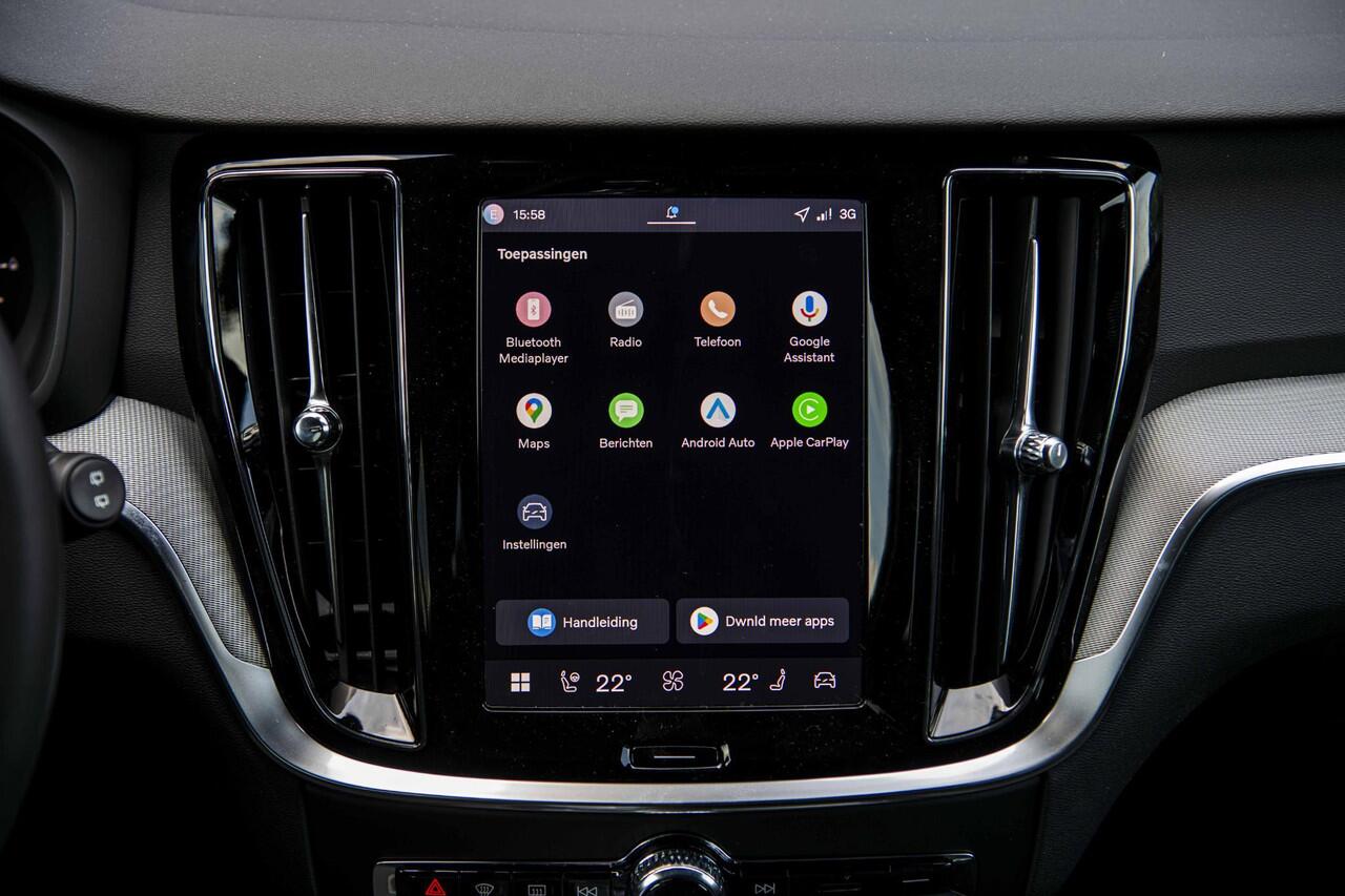 Volvo V60 2.0 T6 Plug-in hybrid AWD Plus Dark | Panoramadak | Head Up Display | Aurora Silver | Donker Glas | 360 Camera | 19" |