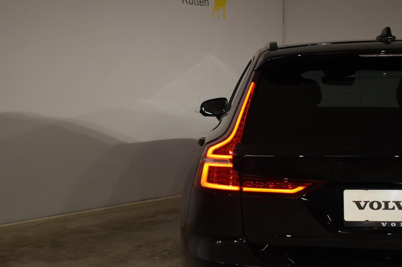 Volvo V60 T6 350PK Automaat Plug-in hybrid AWD Plus Dark