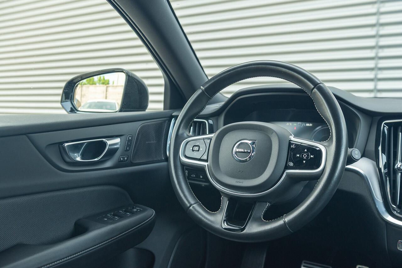 Volvo V60 T6 Aut. Plug-in Hybrid R-Design ACC Leder 340pk