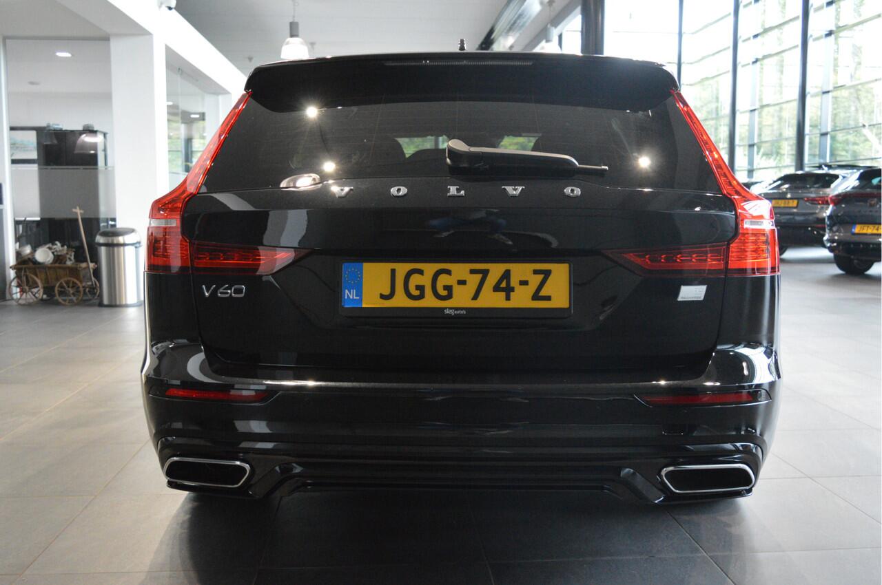 Volvo V60 2.0 T8 Plug-in hybrid AWD Plus Dark harman kardon 19 inch !!