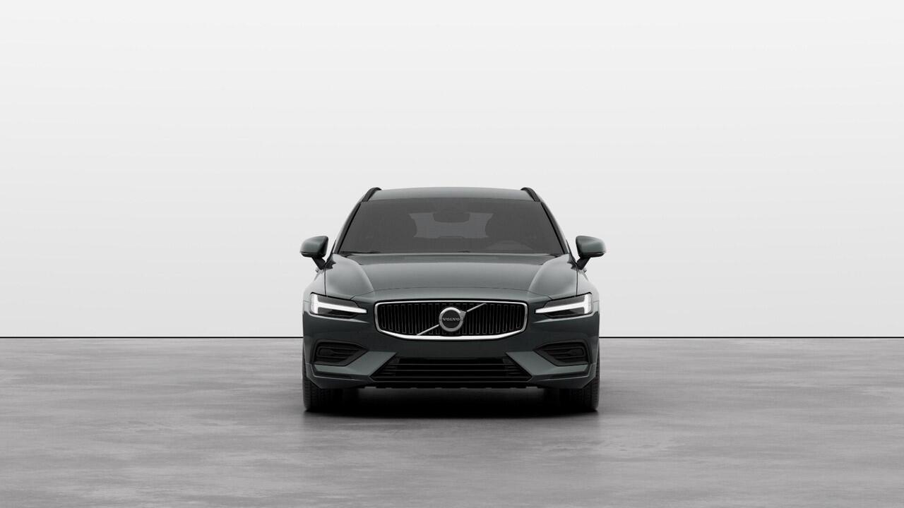 Volvo V60 2.0 B4 Essential | Direct Beschikbaar | Adaptieve Cruise Control | Dodehoekwaarschuwing | Stoelverwarming V+A | Stuurwielverwarming | Parkeersensoren V+A | Achteruitrijcamera