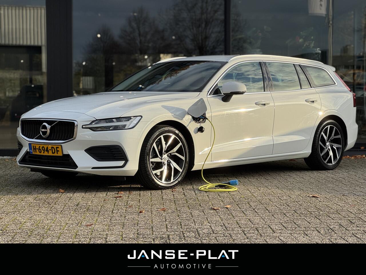 volvo-v60-2.0-t6-te-awd-momentum-pr
