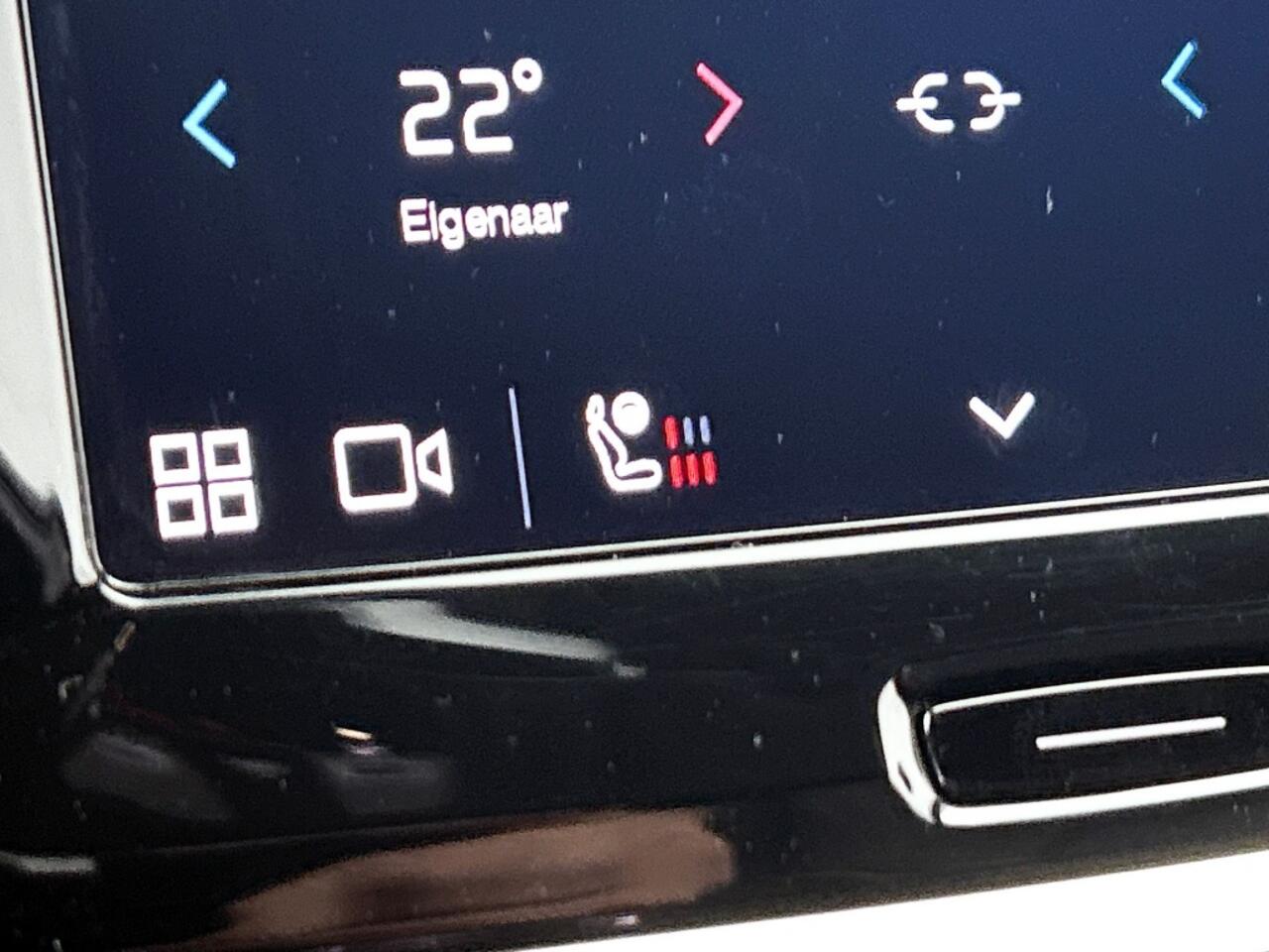 Volvo V60 T6 + Dark | Trekhaak | Sport interieur | Pilot Assist | BLIS |