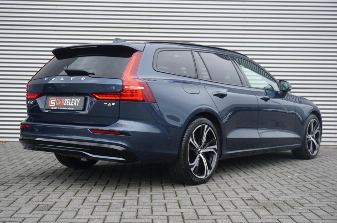 Volvo V60 PHEV T6 AWD ULTRA DARK SCHUIFDAK | WINTERPACK | H&K AUDIO | LUXE