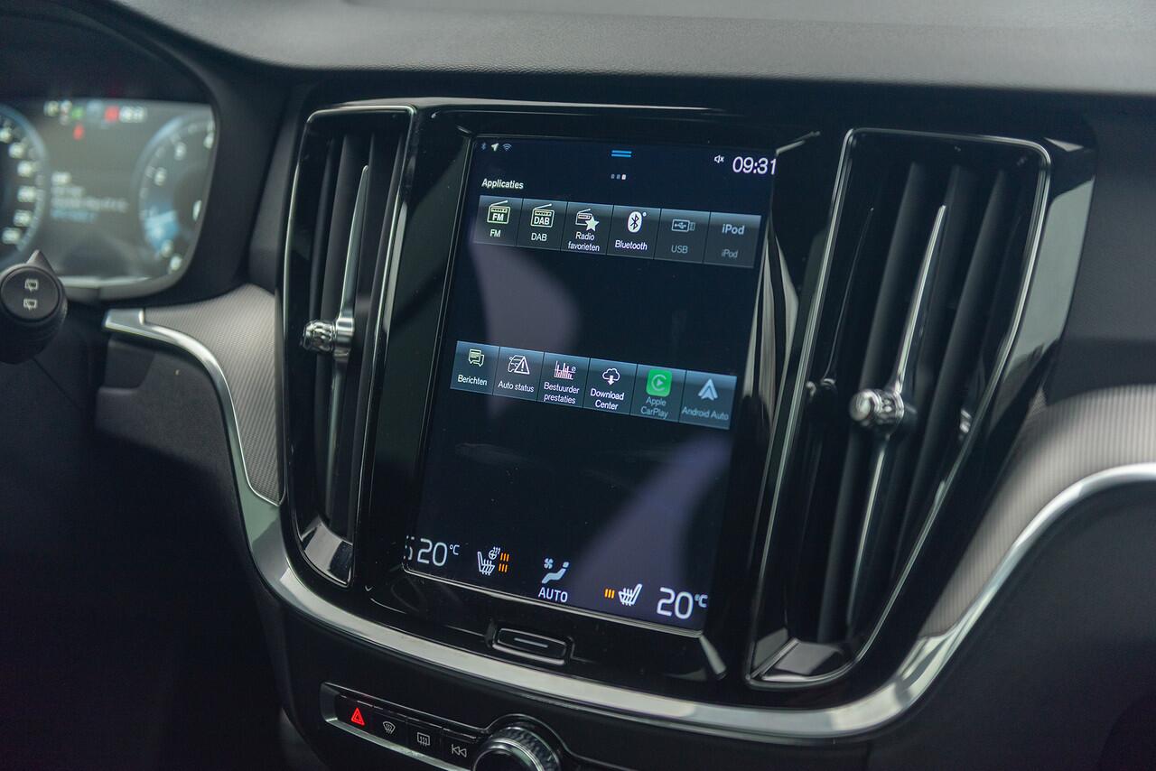 Volvo V60 B3 Aut. R-Design Stoelverwarming Leder Panoramadak 163pk