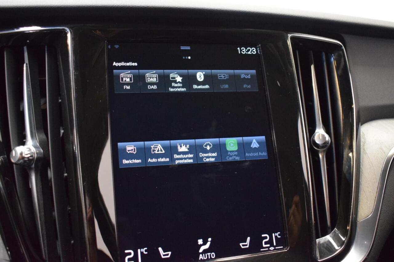 Volvo V60 2.0 B5 250pk AUT8 Inscription Mild Hybr. Leer/ Stoel verw./ Adapt. Cruise/ Donker glas