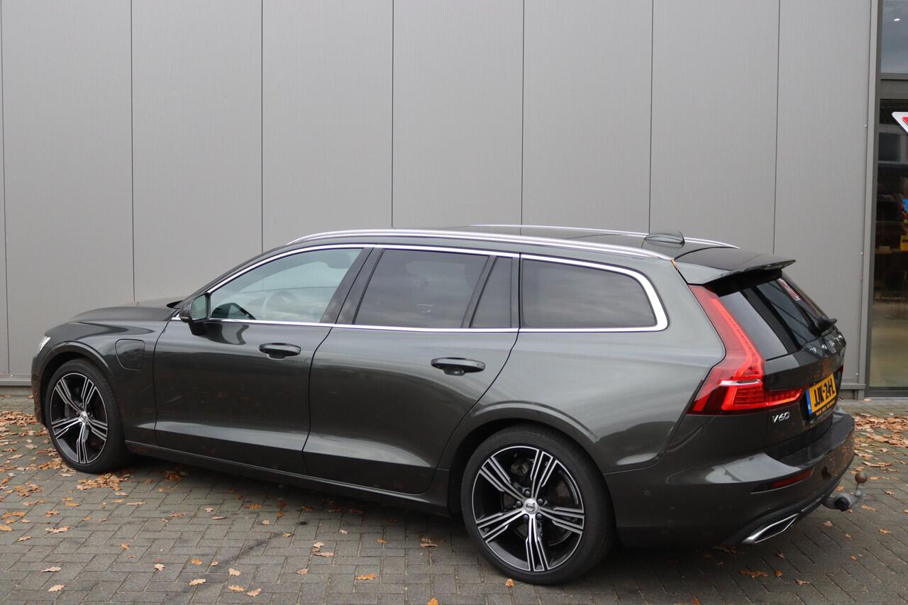 Volvo V60 2.0 T8 390PK Recharge AWD Inscription Trekhaak-2000KG/360-camera/Pano-dak/Winter-pack/Memory-stoel