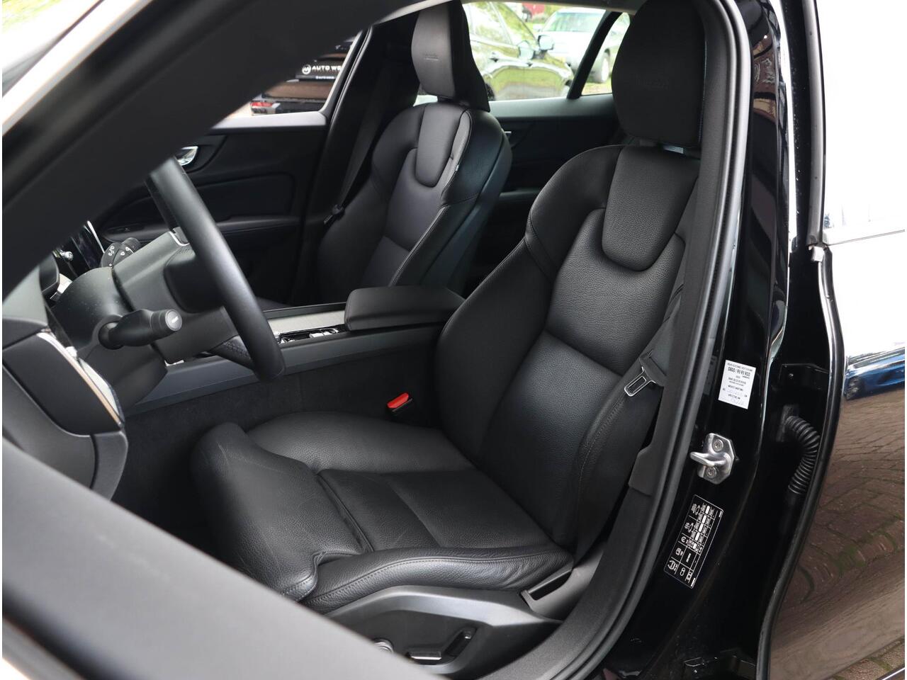 Volvo V60 2.0 T5 Inscription 250PK Camera Leder Dealeronderhouden!