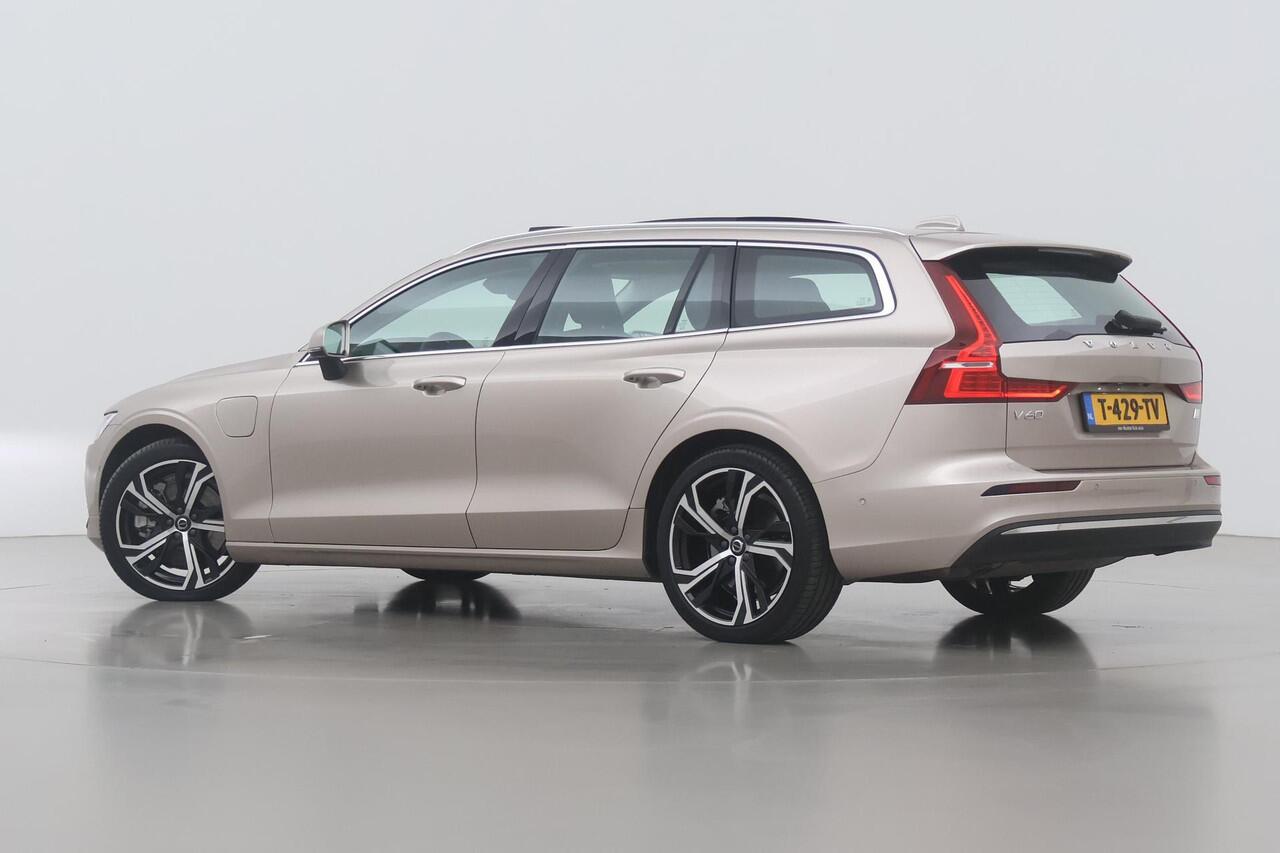 Volvo V60 T6 Plug-in hybrid Ultimate Bright | Panoramadak | Head-Up | ACC | 360° Camera | harman/kardon