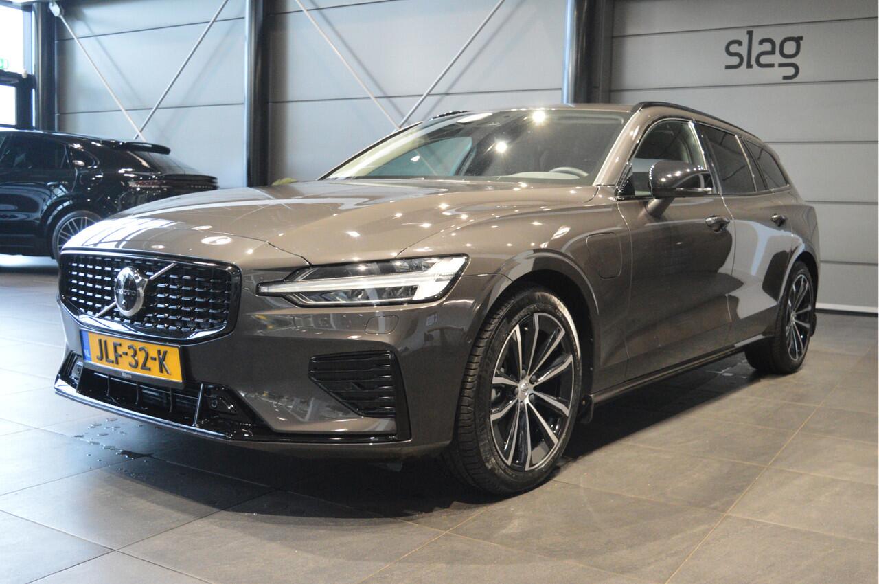 Volvo V60 2.0 T6 Plug-in hybrid AWD Plus Dark leer trekhaak 18 inch !!