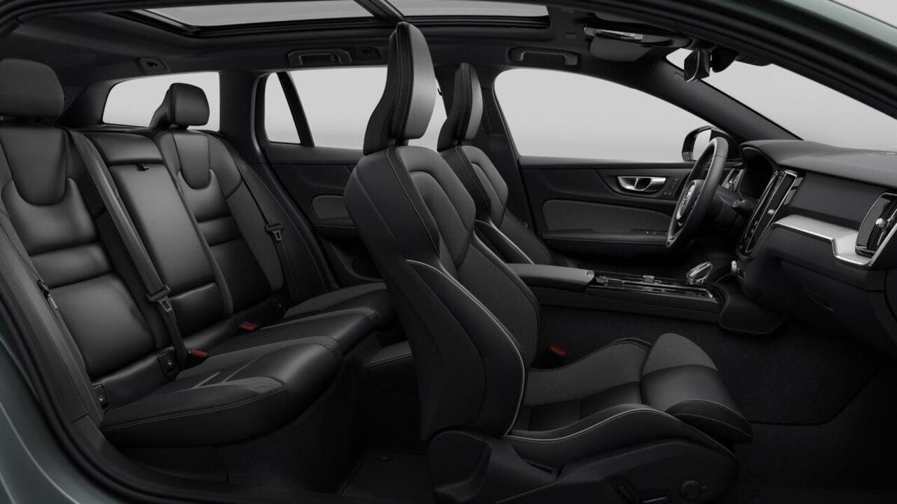 Volvo V60 2.0 T6 Plug-in hybrid AWD Plus Dark Schuif/kantel dak l 360 graden Camera l Head-up Display