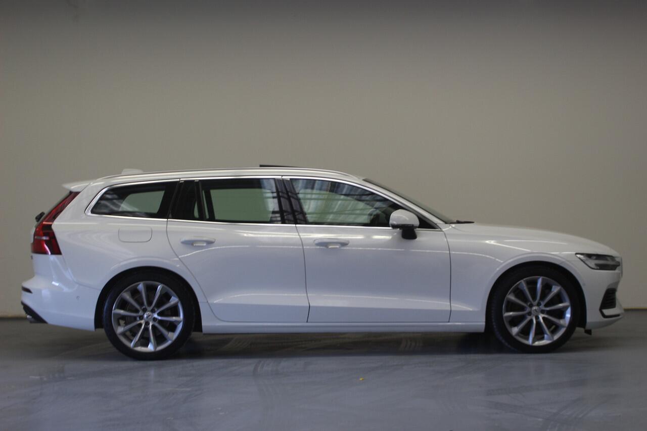 Volvo V60 T6 Twin Engine AWD Momentum Pro | Rijklaarprijs | Pano dak | Head-up |