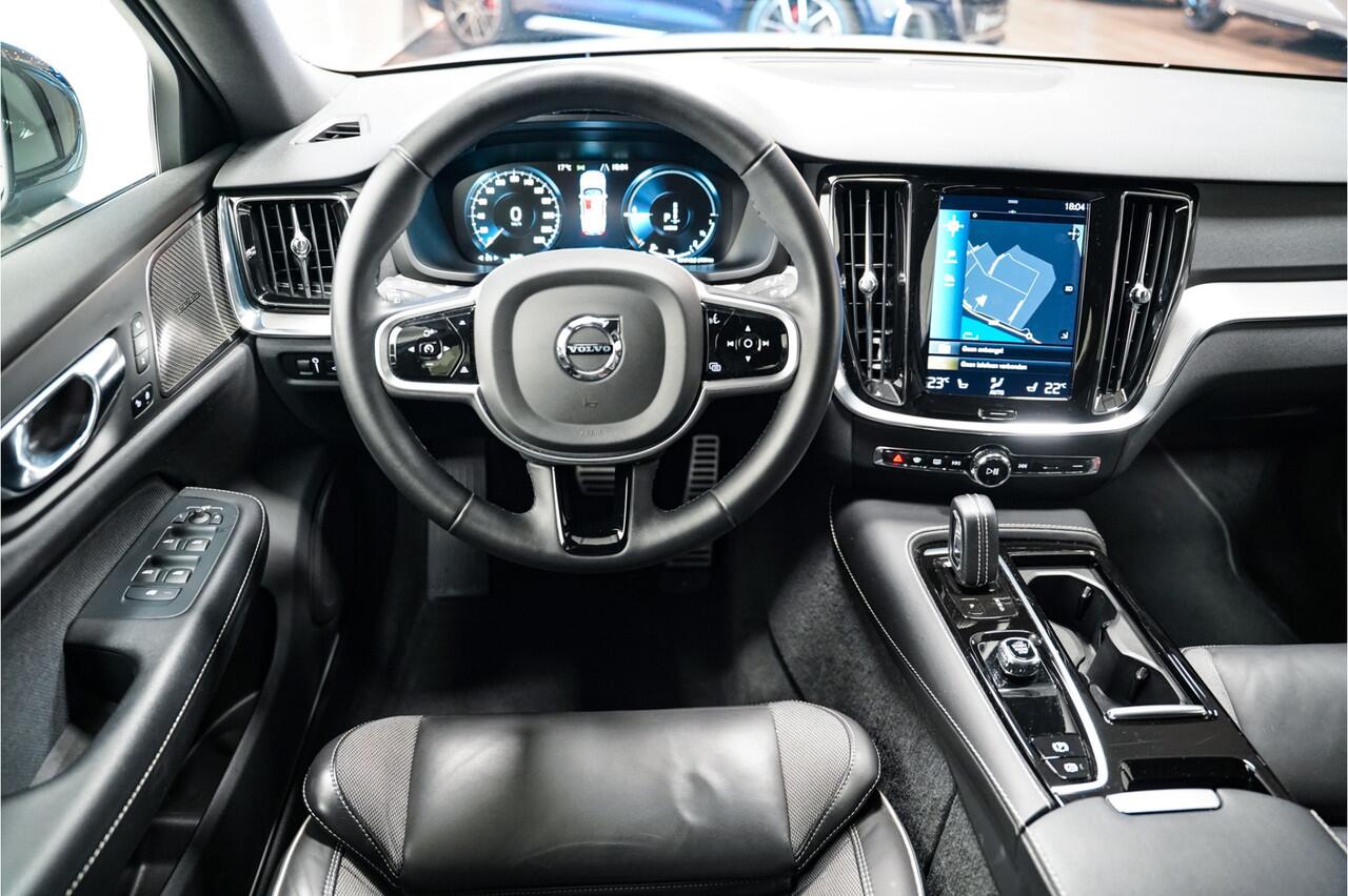 Volvo V60 T8 Recharge AWD R-Design|Harman Kardon|Leder|Camera