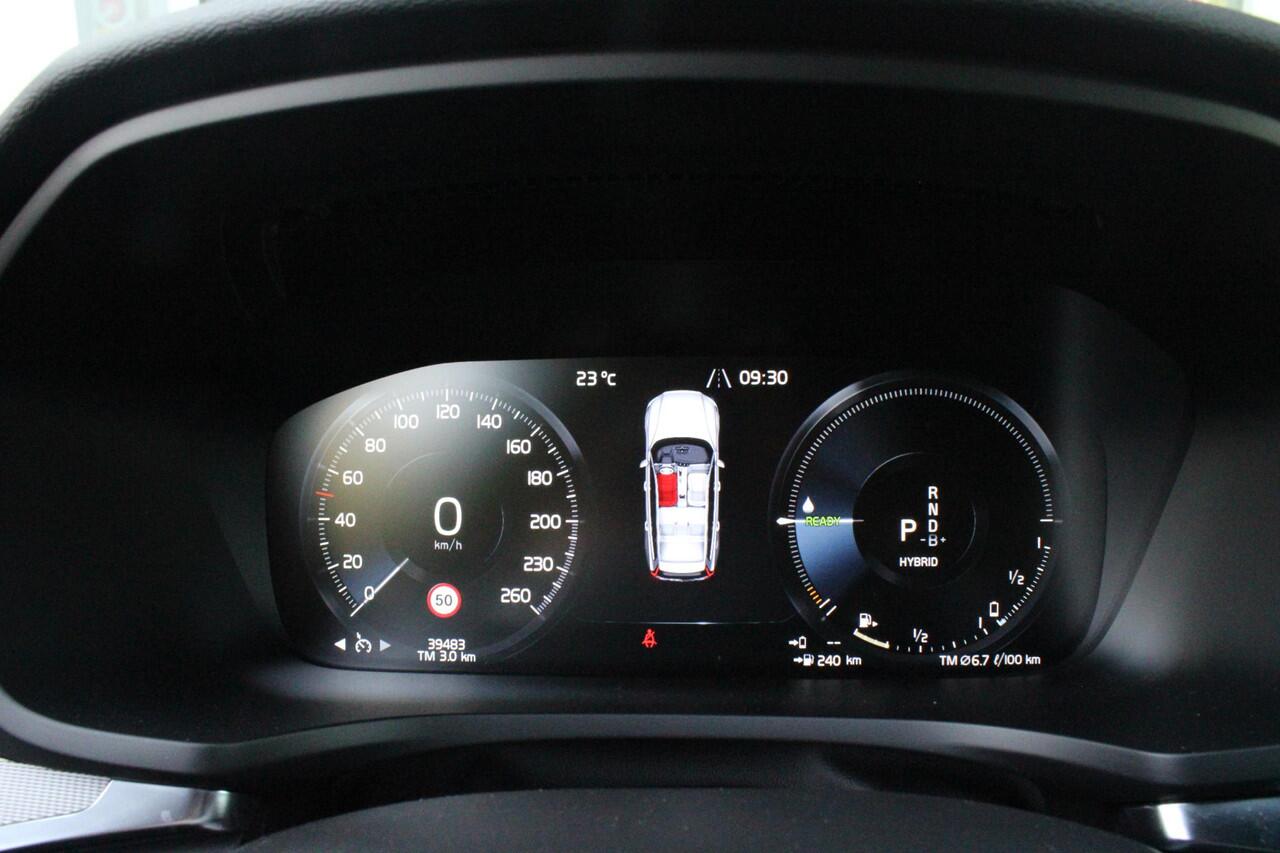 Volvo V60 2.0 T6 RECHARGE 340PK AWD R-DESIGN | ELEKTRISCH BEDIENBARE VOORSTOELEN MET GEHEUGEN OP BESTUURDERSSTOEL | 18" 5-Y SPAAKS MATT BLACK / DIAMOND CUT R-DESIGN WIELEN | HIGH PERFORMANCE SOUND HARMAN KARDON | ADAPTIVE CRUISE CONTROL | ACHTERUITRIJ CAMERA | GETI