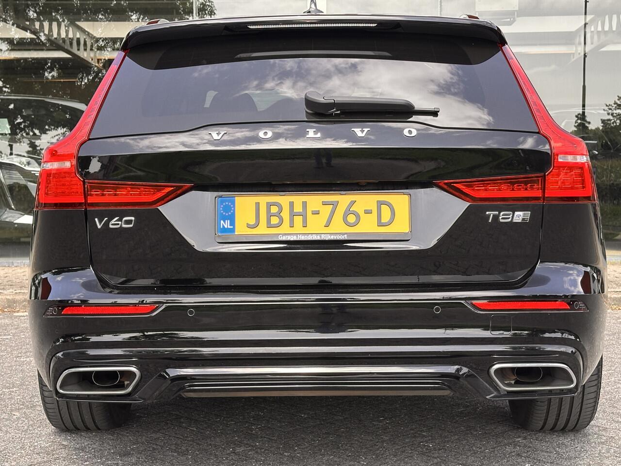 Volvo V60 2.0 T8 Twin Engine AWD R-Design | Pano | 360 cam Head Up Display | Luxury Line | occasion