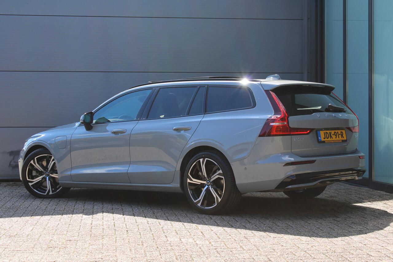 Volvo V60 2.0 T6 Plug-in hybrid AWD Plus Dark | Panoramadak | Trekhaak | H/K | 360 Camera