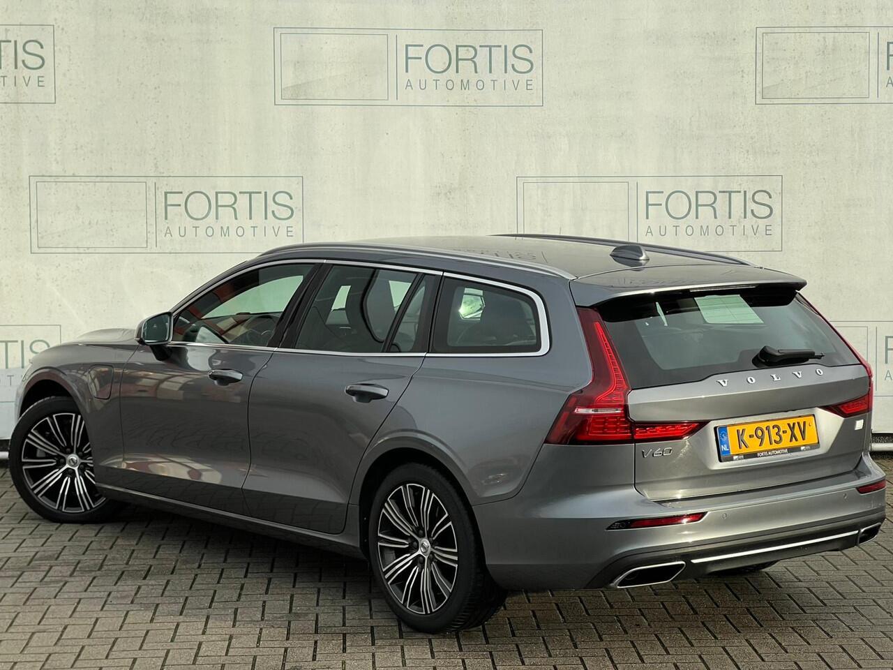 Volvo V60 2.0 T6 Recharge AWD Business Pro NL-AUTO | LEDER | CAMERA | STUURWIEL VERW | STOELVERW |