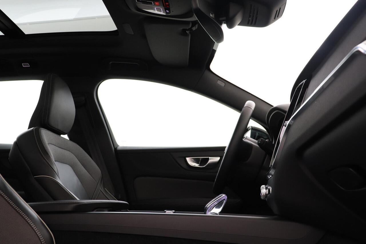 Volvo V60 T6 PLUG-IN HYBRID AWD PLUS DARK -PANO.DAK|HARMAN/KARDON|360°CAM|BLIS|TREKHAAK