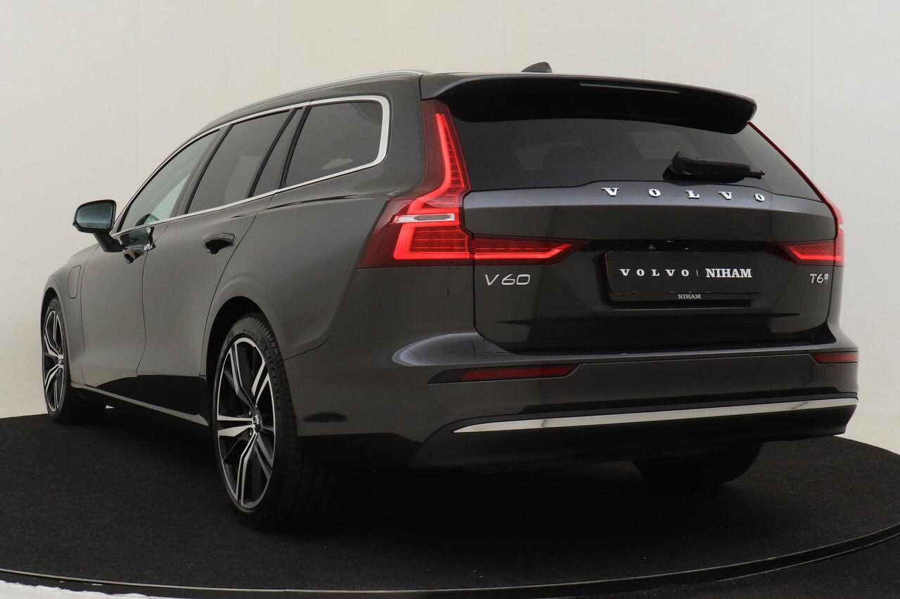 Volvo V60 T6 PLUG-IN HYBRID AWD ESSENTIAL EDITION -ADAP.CRUISE|CLIMATE|19"|BLIS|LEDER|CAMERA|BLIS