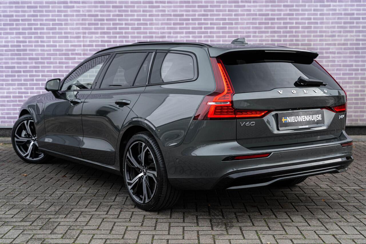Volvo V60 2.0 T6 Plug-in hybrid AWD Plus Dark | Google | Longe Range | Schuif-/Kanteldak | Lederen Bekleding | Head-Up Display | Getint Glas | Sportstoelen | Harman Kardon Audio | Memory | 19" LM