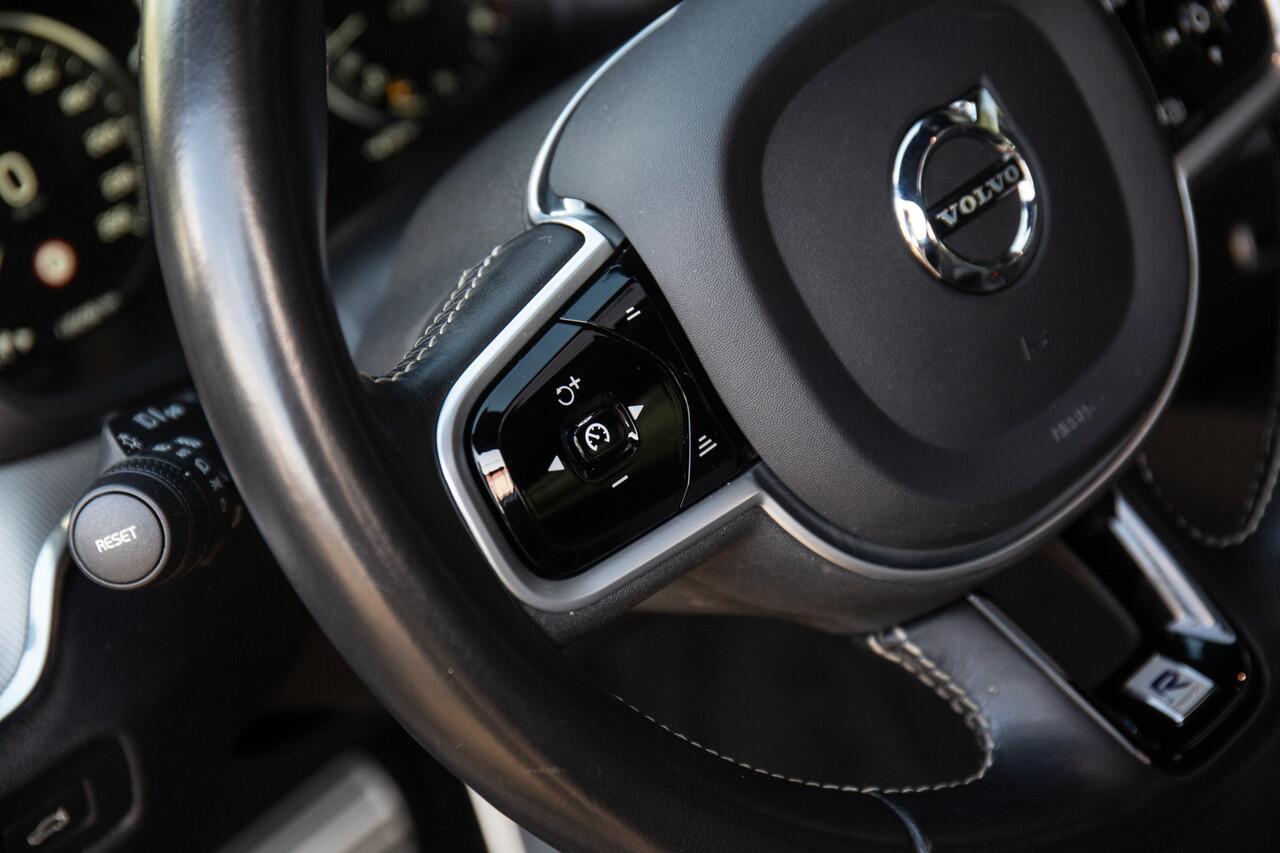 Volvo V60 2.0 T4 R-Design , Panoramadak, Nappaleder, BTW