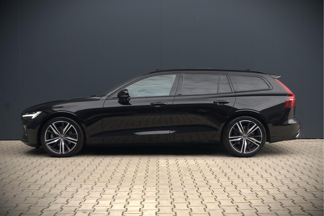 Volvo V60 2.0 B3 R-Design | Panoramadak | Harman Kardon | Keyless | Memory Stoel | Elektrische Stoelen | Stuurverwarming | Stoelverwarming | Camera | Adaptive Cruise Control | Leer | LED | DAB | Parkeensensoren | Appl