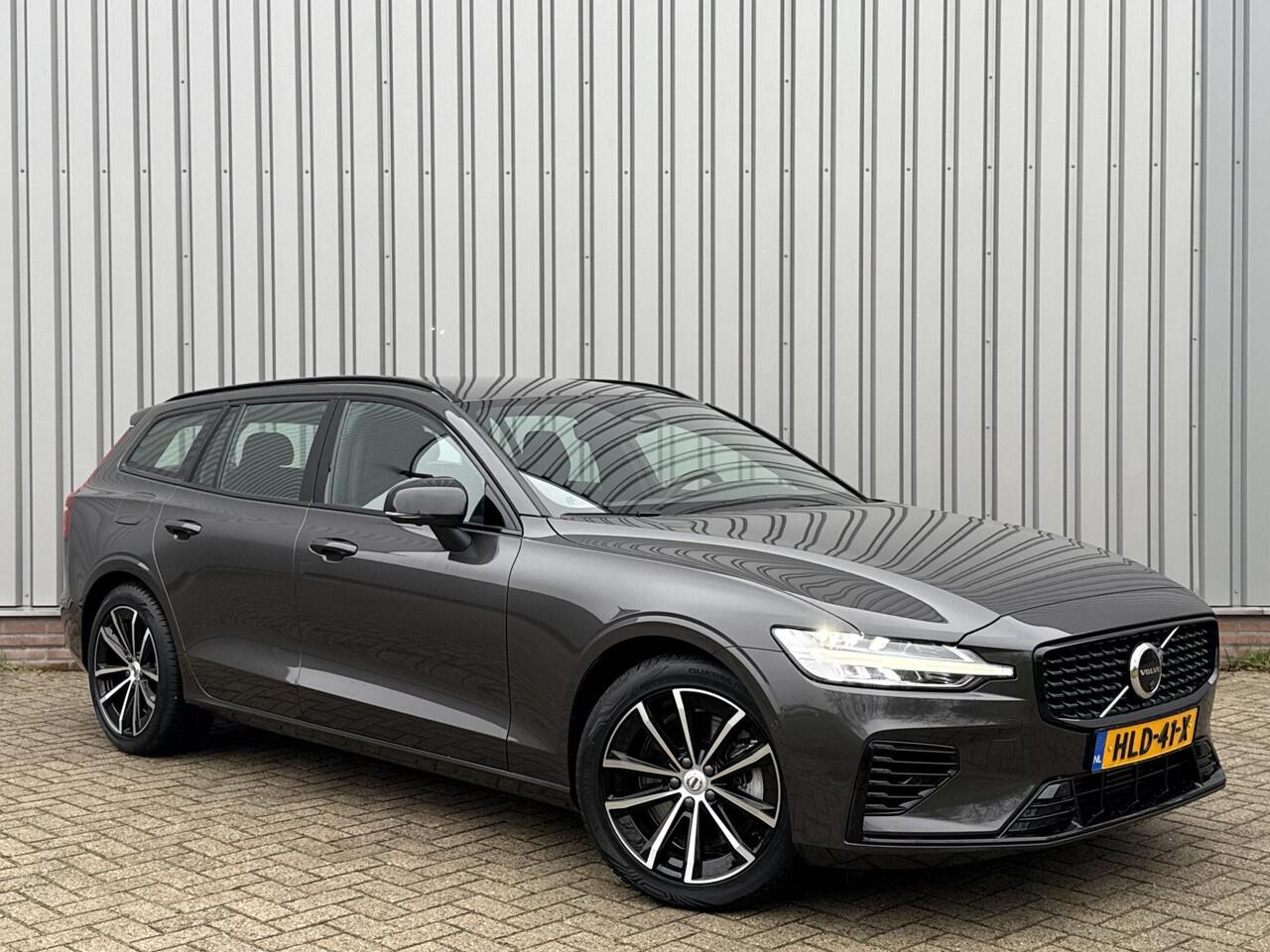 Volvo V60 2.0 T6 Plug-in hybrid AWD Plus Dark