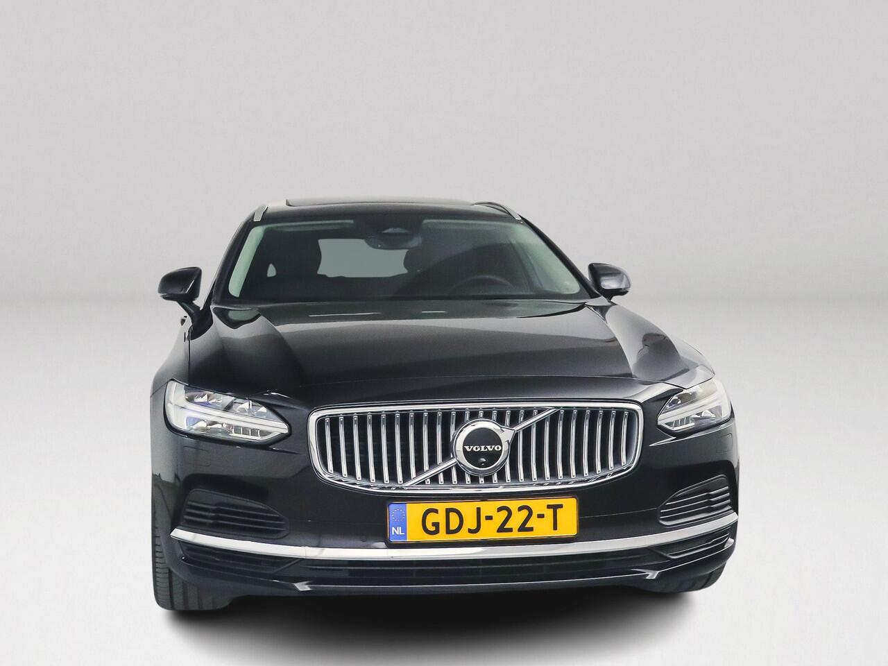 Volvo V90 T8 Aut. Plug-in hybrid AWD Plus Bright | Panoramadak | 360° camera | Harman Kardon | Trekhaak