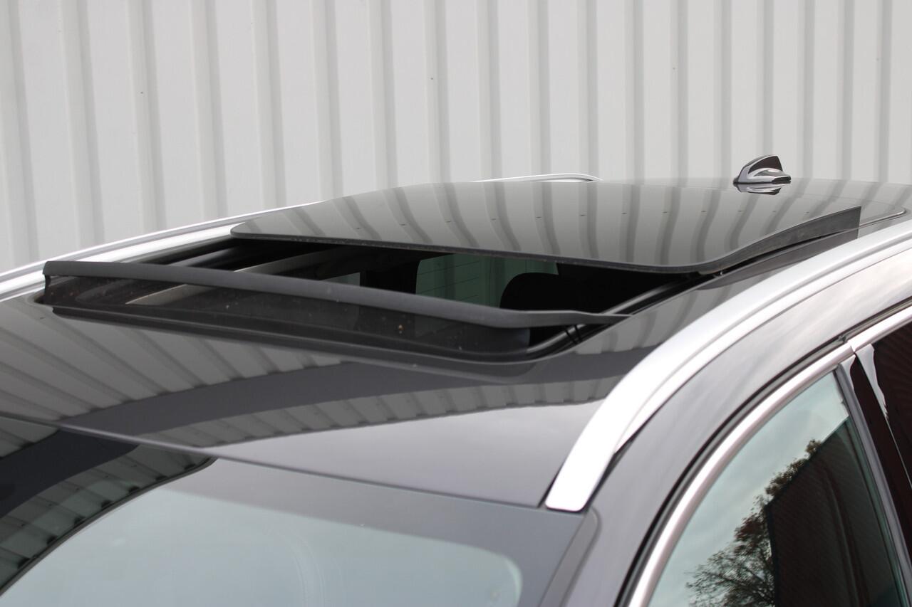 Volvo V90 2.0 T6 AWD Inscription Exclusive | Incl. 12 maanden garantie | Trekhaak | Schuif/kantel dak | Apple carplay | Harman/Kardon | Head-up display | Stoelverwarming + ventilatie | Stuurverwarming | Stoelverwarming achter |