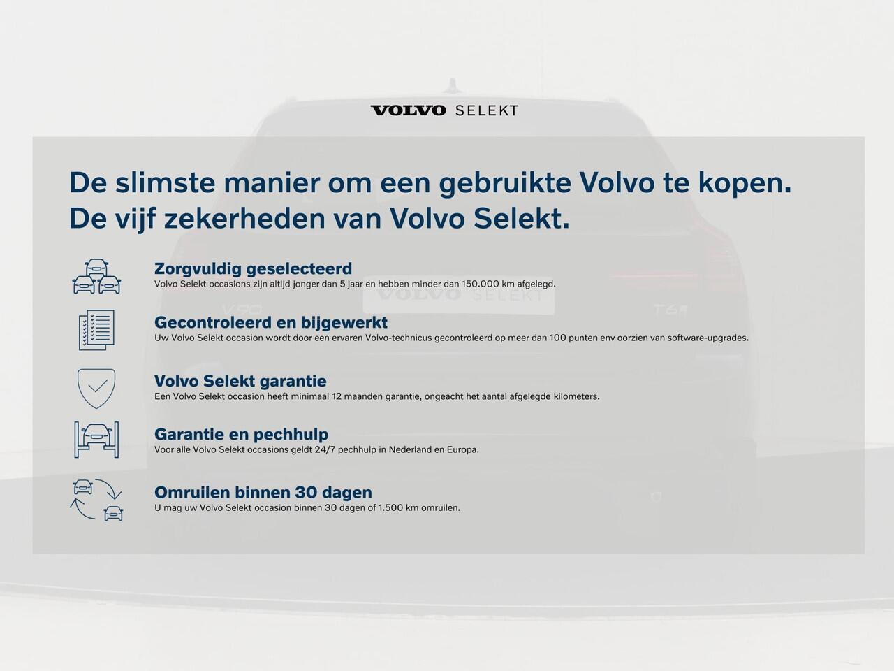 Volvo V90 T6 Plug-in hybrid AWD Ultra Dark | Head-up display | Panoramadak | Harman Kardon premium audio | Semi elektrische wegklapbare trekhaak | 360° parkeercamera | Stoelverwarming | Parkeersensoren voor + achter | Gelamineerde zijruiten | Stuurwielverwarming