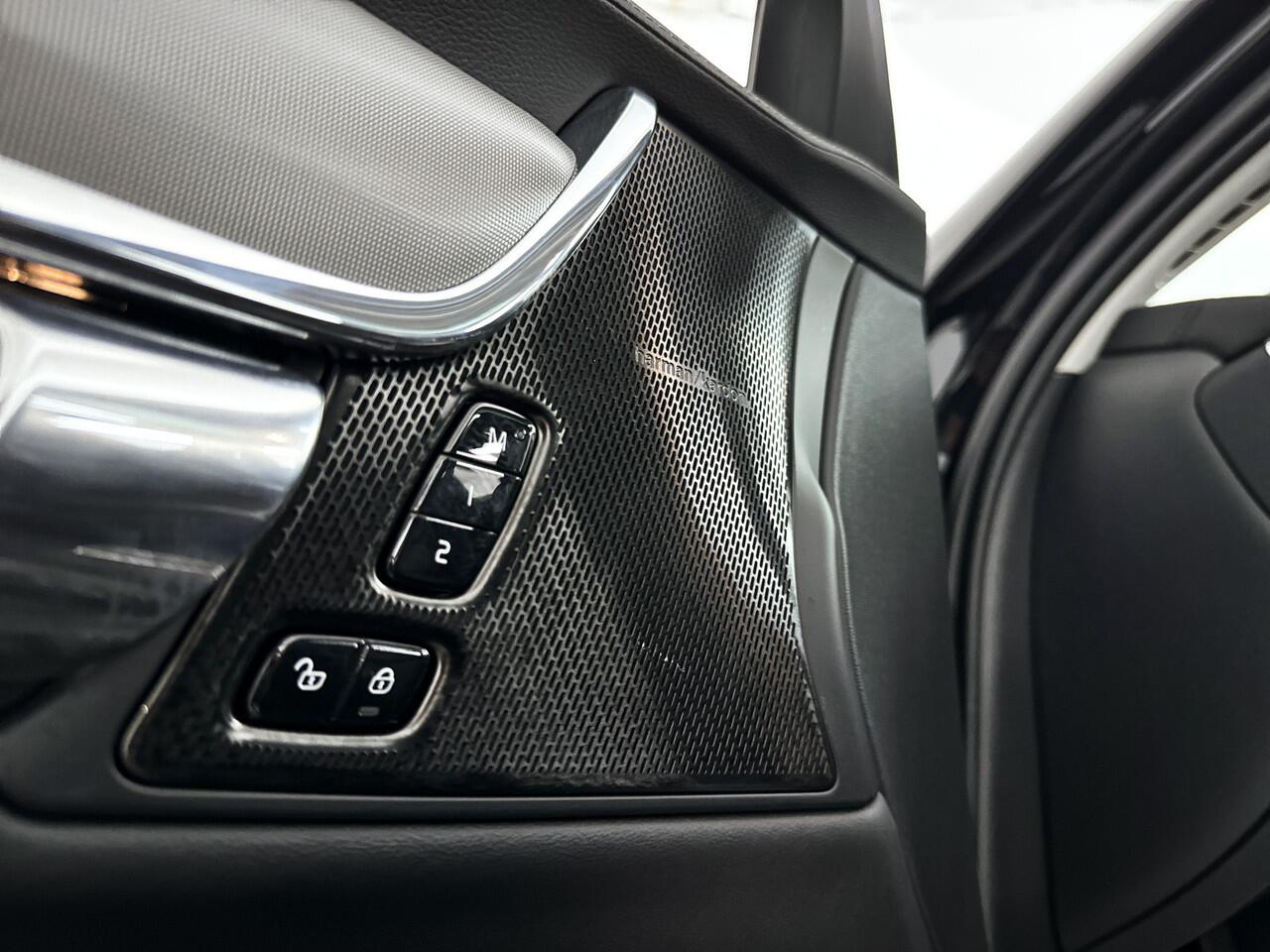 Volvo V90 T8 Aut. Plug-in hybrid AWD Plus Bright | Panoramadak | 360° camera | Harman Kardon | Trekhaak