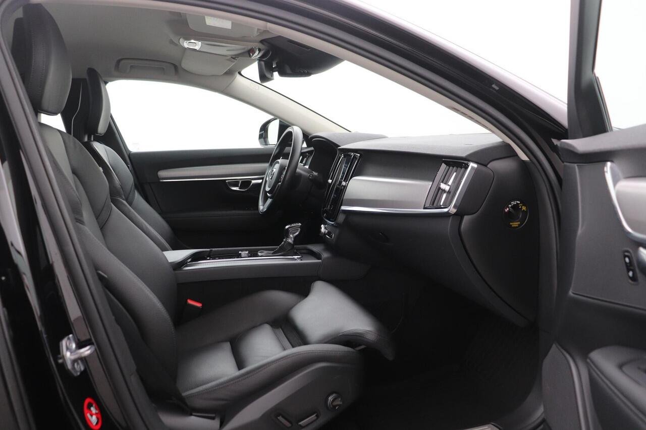 Volvo V90 T4 | ACC | BLIS | Stoel+Stuurverwarming | Apple Carplay | Camera | Trekhaak