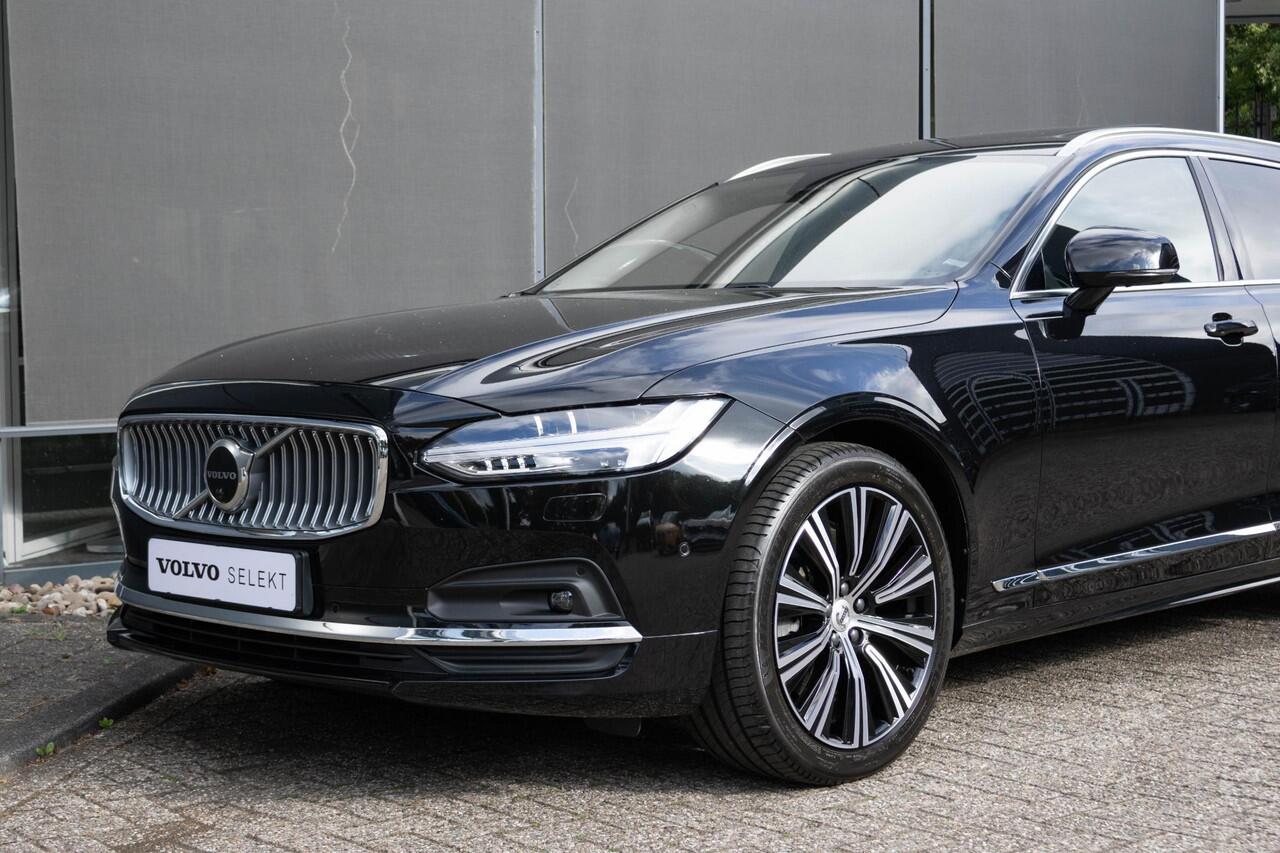 Volvo V90 B4 Plus Bright | Panoramadak met schuif-/kantelfunctie | Semi elektrische trekhaak | Premium audio by Harman Kardon | Verwarmbare voorstoelen, achterbank en stuurwiel | Adaptieve cruise control | Rondom zichtcamera | Alarm klasse 3 | Google Navigatie |
