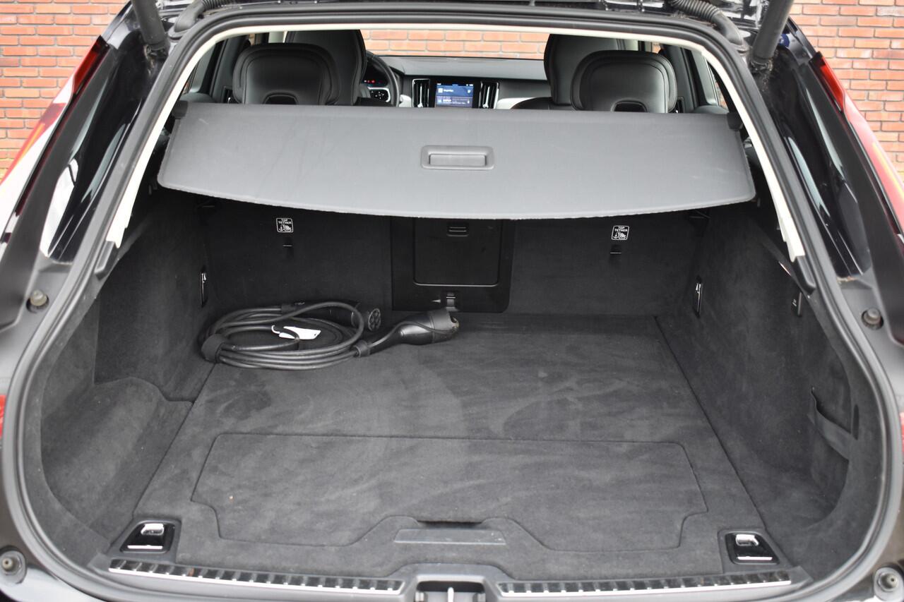 Volvo V90 T6 350PK Plug-in hybrid AWD Core Bright Long Range | Harman/Kardon | Climate Pack |