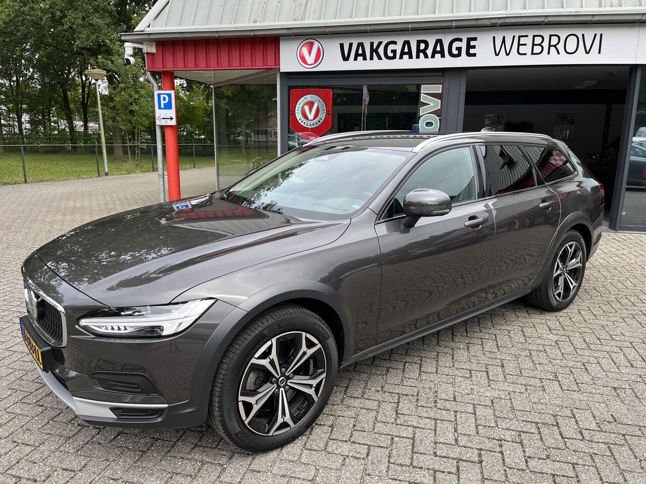 Volvo V90 Cross Country 2.0 B5 250pk AWD Pro Trekhaak 1e Eign. Dealer Onderhouden