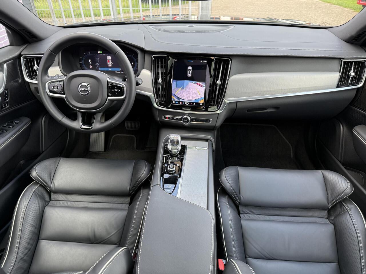 Volvo V90 B4 D Plus Dark | Trekhaak | Schuif/kantel Panoramadak | Memory | Harman/Kardon | Leder | BLIS | Adaptive cruise | Pilot assist | DAB | Extra getint glas |