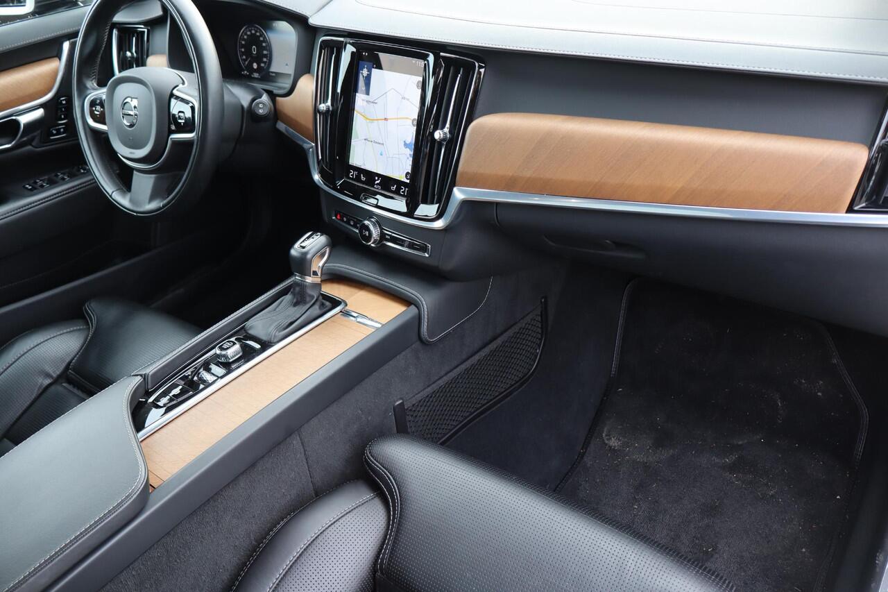 Volvo V90 2.0 T4 Inscription BTW Auto, Pilot assist, Adaptieve Cruise control, Panoramadak, Schuif- kanteldak, Trekhaak, Stoel- en stuurverwarming, Apple Carplay