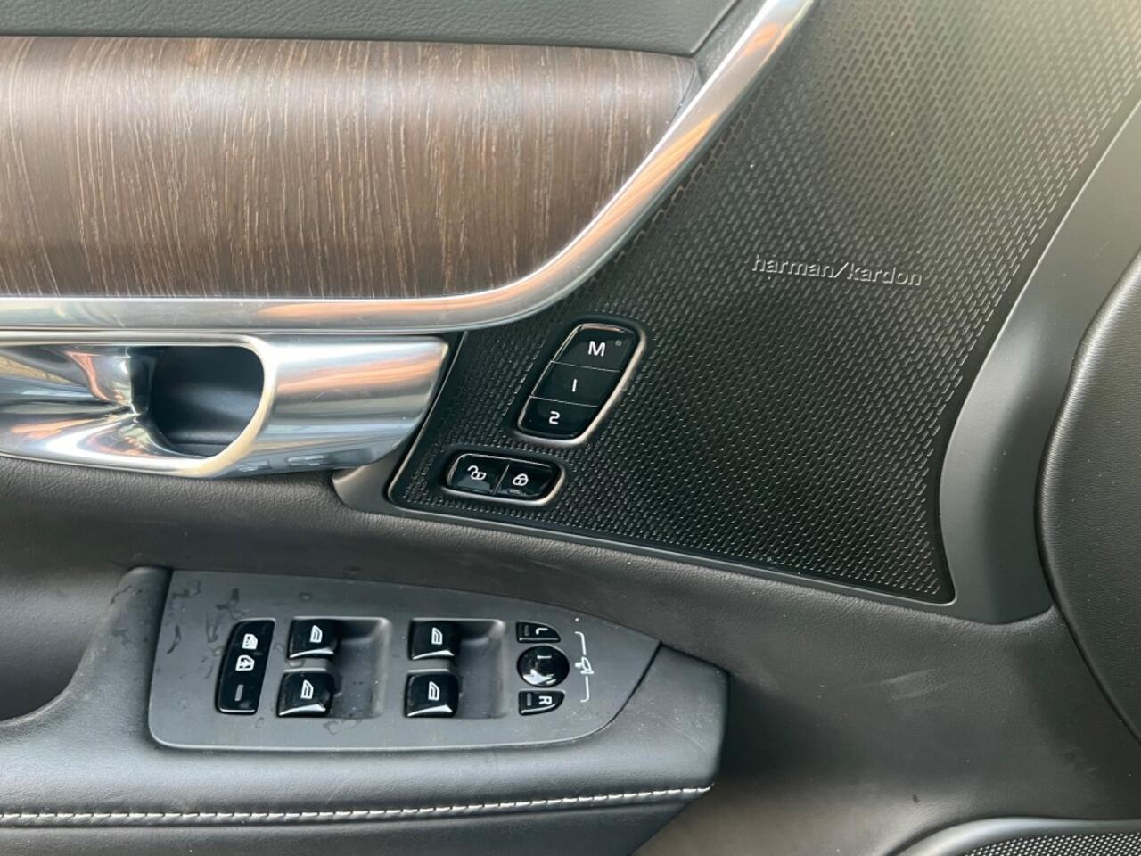 Volvo V90 2.0 T4 BNS LUX.+