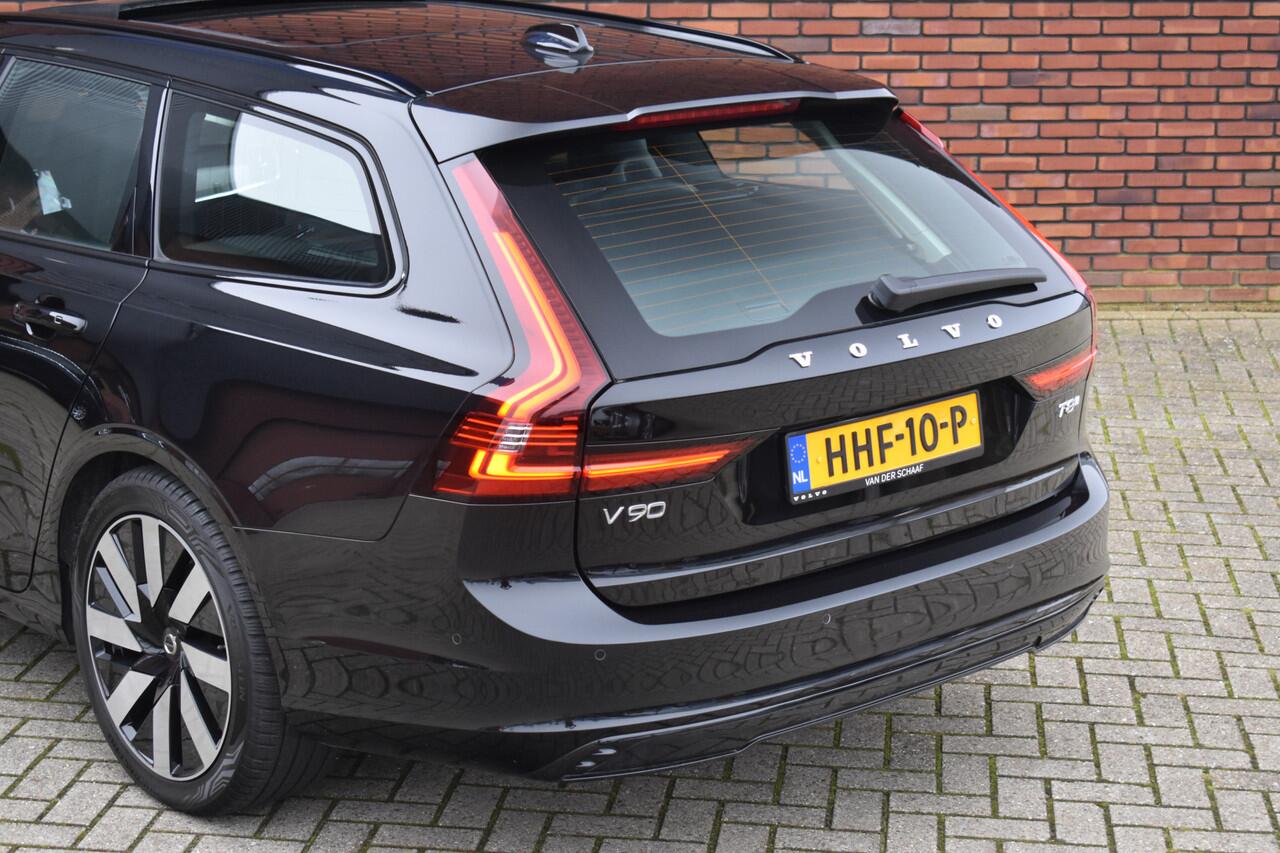 Volvo V90 T8 455PK Plug-in hybrid AWD Ultra Dark | 360 Camera | Trekhaak | All-Season | Gelamineerd Glas |