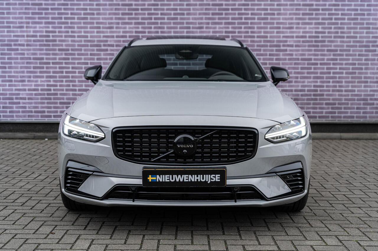 Volvo V90 T8 Plug-in hybrid AWD Ultimate Dark | Google | Longe Range | Bowers & Wilkins Audio | 360 Camera | Luchtvering | Schuif-/Kanteldak | Sportstoelen | Head-Up Display | Stuur-/Stoelverwarming Voor + Achter | Elek. Stoelen | Memory | Getint Glas | Elek. Achte