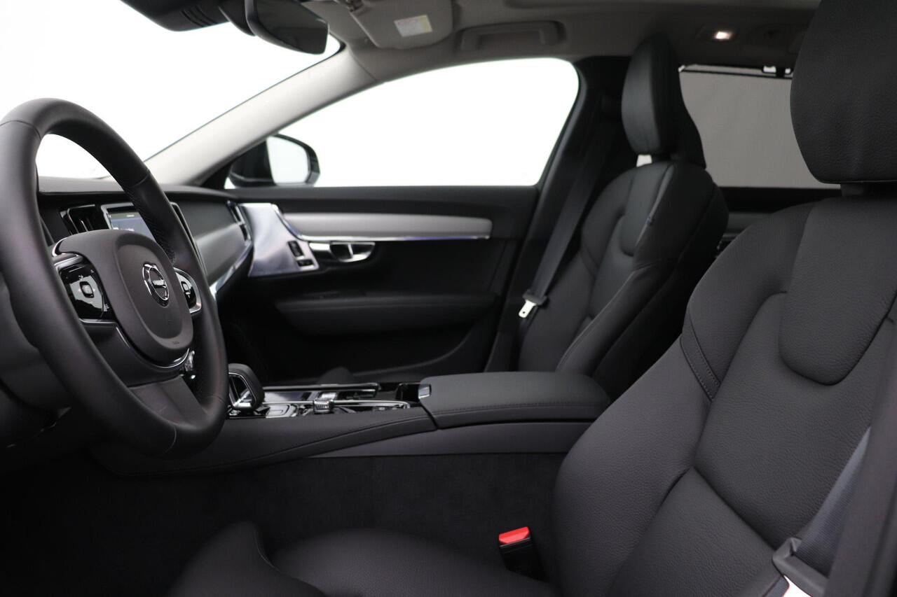 Volvo V90 T6 Plug-in hybrid Plus Bright | Luchtvering Achter | Bowers&Wilkins | Trekhaak | Panoramadak | 360° Camera