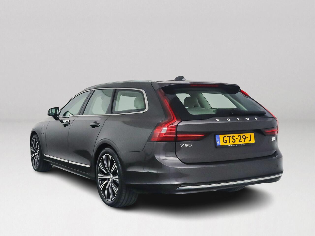 Volvo V90 T6 Plug-in hybrid AWD Core Bright | Parkeercamera | Harman Kardon | Stoel- en Stuurverwarming