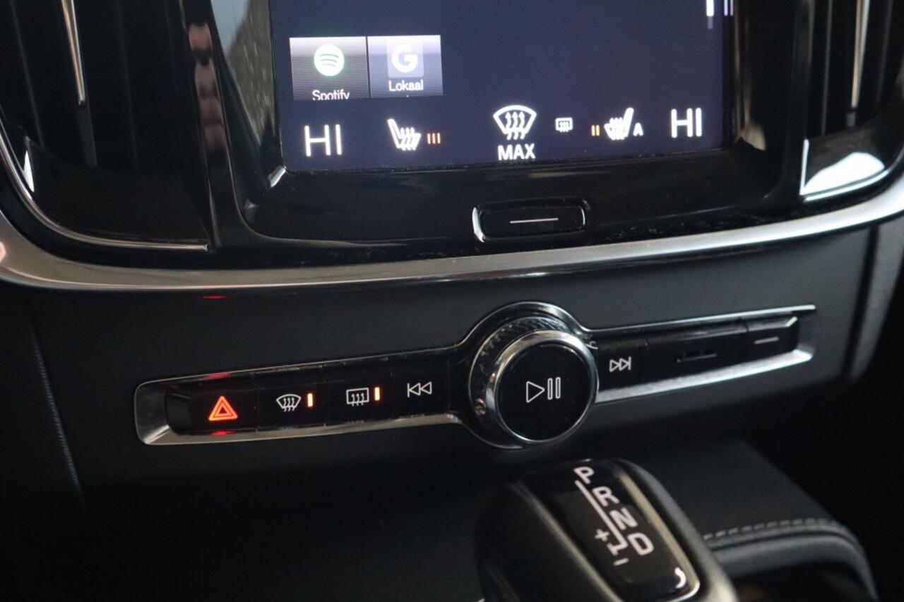 Volvo V90 2.0 T4 Inscription I Geen Import I Achteruitrijcamera I Stoelver