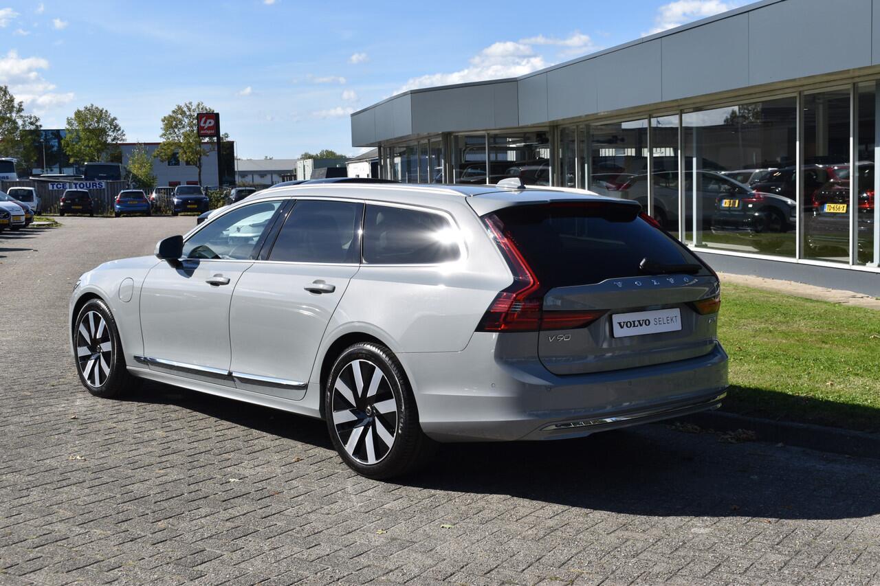Volvo V90 T8 AWD 455PK Plug-in Hybrid Ultra Bright | HUD | B&W | 360 camera | Stuurverwarming | Panodak | 19"LMV |