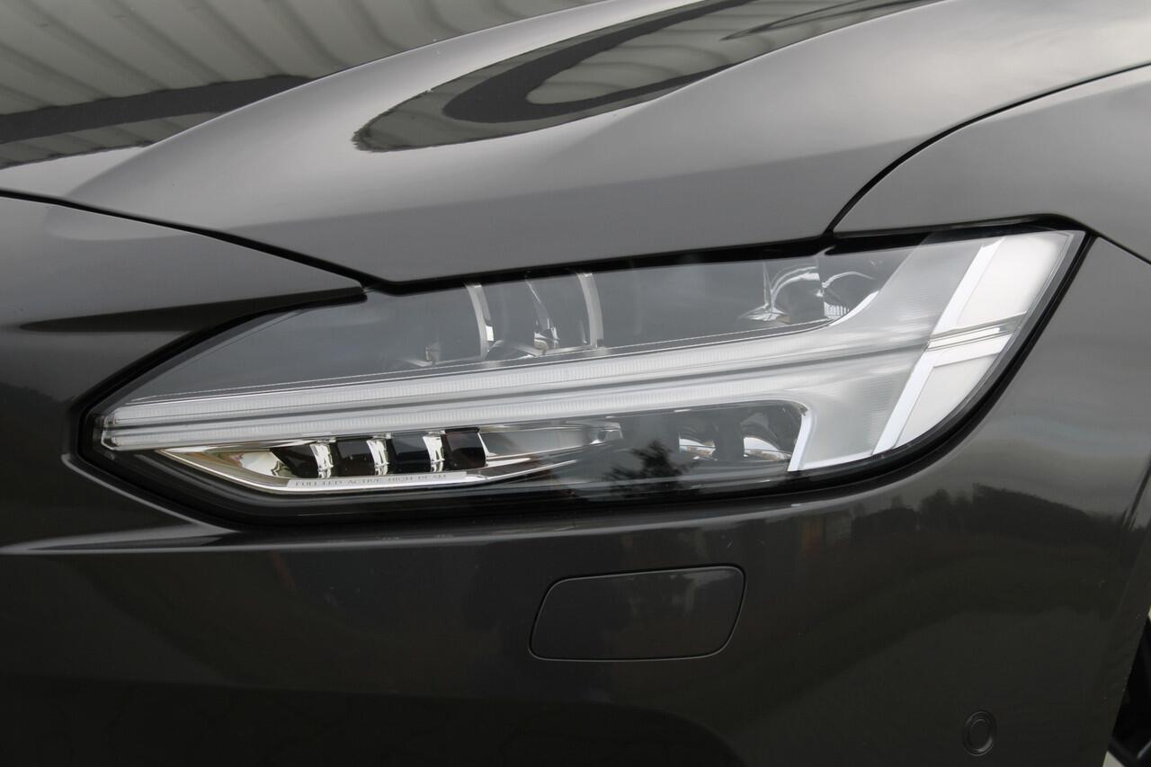 Volvo V90 2.0 T6 AWD Inscription Exclusive | Incl. 12 maanden garantie | Trekhaak | Schuif/kantel dak | Apple carplay | Harman/Kardon | Head-up display | Stoelverwarming + ventilatie | Stuurverwarming | Stoelverwarming achter |