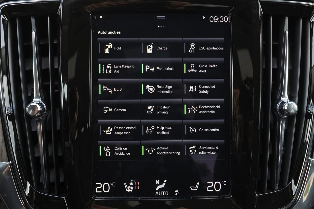 Volvo V90 T6 AWD Inscription - IntelliSafe Assist & Surround - Harman/Kardon audio - Adaptieve LED koplampen - Parkeercamera achter - Verwarmde voorstoelen, stuur & achterbank - Parkeersensoren voor & achter - Elektr. bedienb. voorstoelen met geheugen - Standkachel