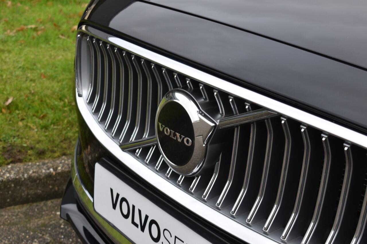 Volvo V90 T8 AWD 390PK Plug-in Hybrid Inscription | H&K | ACC | BLIS | Trekhaak | Camera | Stuurverwarming | Leder