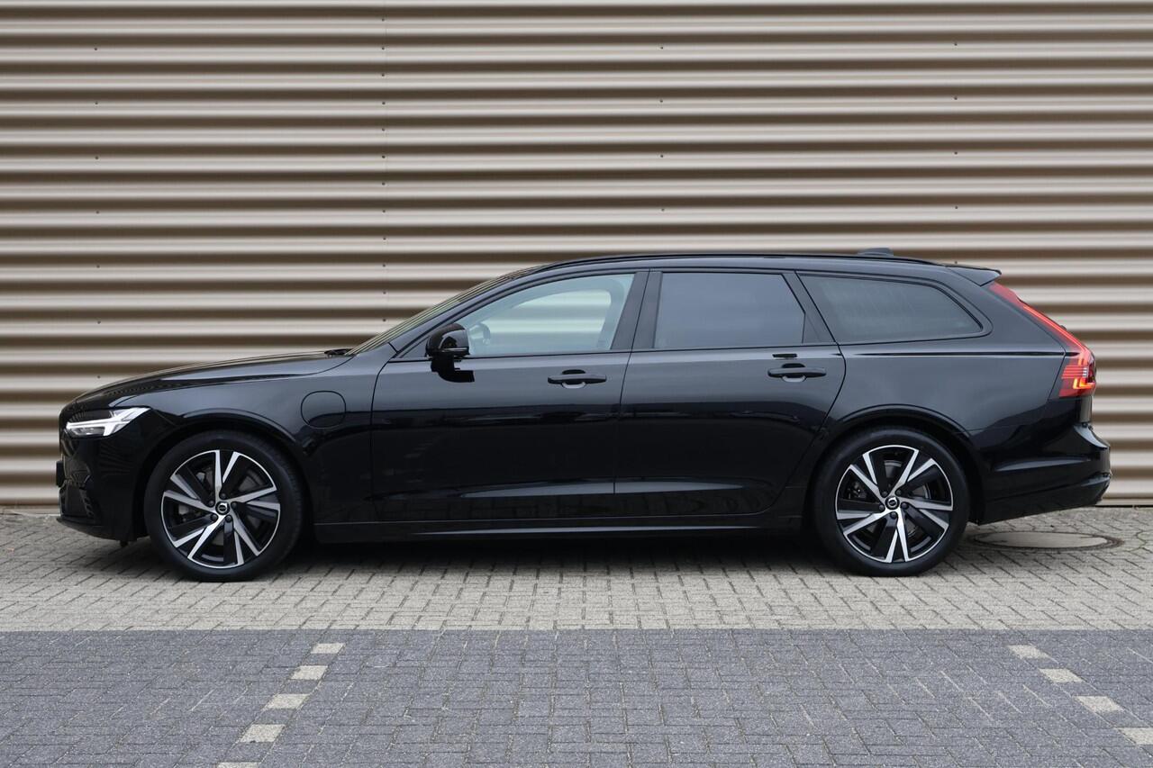 Volvo V90 T6 Plug-in hybrid AWD Plus Dark | Harman Kardon audio | Getint glas