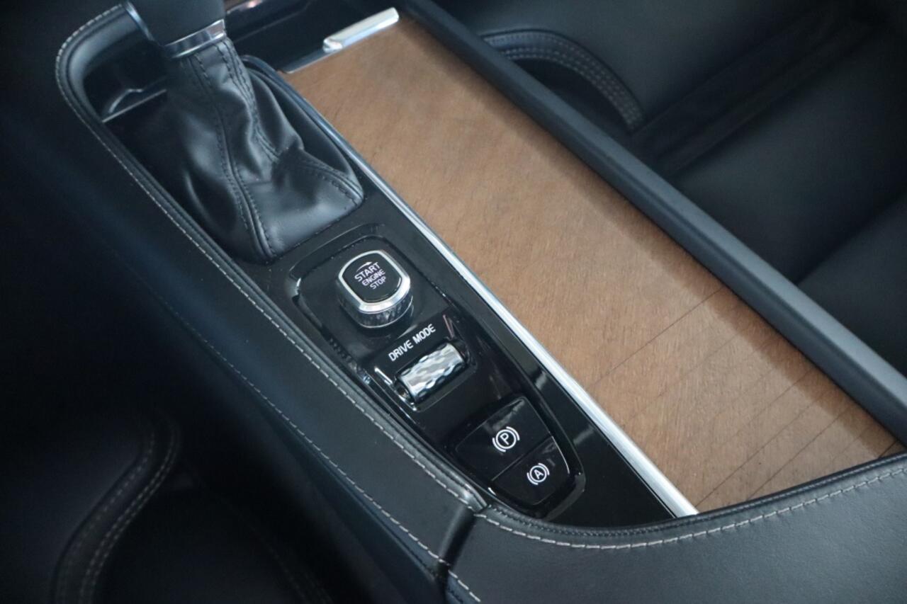 Volvo V90 2.0 T4 Inscription I Geen Import I Achteruitrijcamera I Stoelver