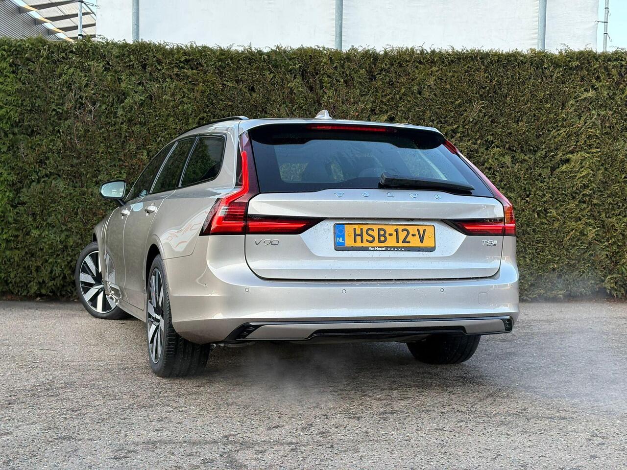 Volvo V90 T8 Plug-in hybrid AWD Ultra Dark | Bowers & Wilkins | Panoramadak | Stoelventilatie & Massage |